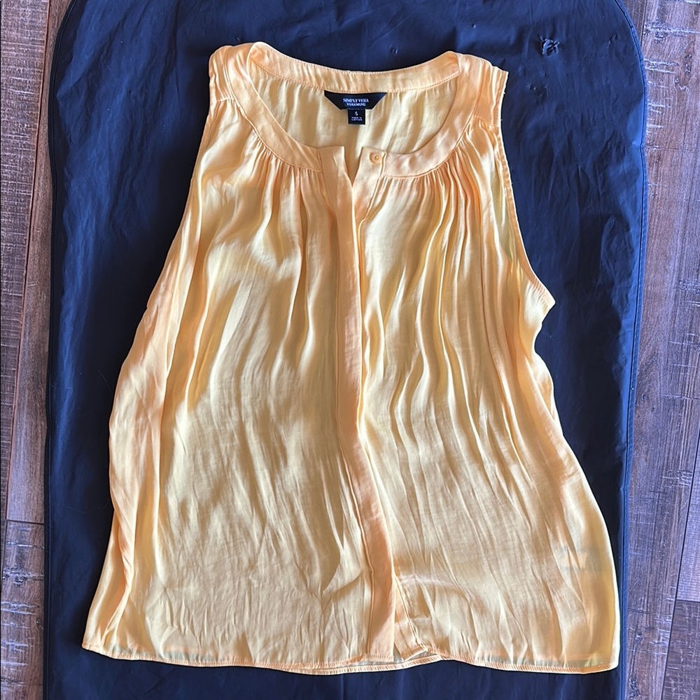 Simply Vera Vera Wang Yellow Sleeveless Women's Top